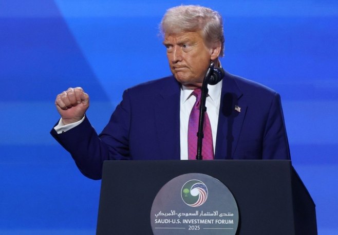 Трамп: Ништа се неће десити док се не састанем са Путином