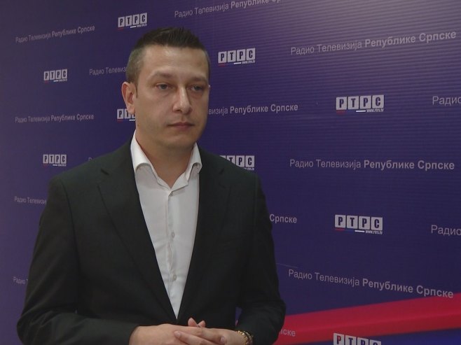 Гогановић: Хелез не може прекинути сарадњу са Србијом, то није његова надлежност (ВИДЕО)