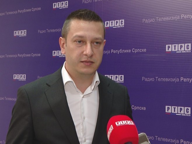 Гогановић: Хелез да преиспита своје поступке; Сарадња са Ираном може обуставити пројекте са Америком