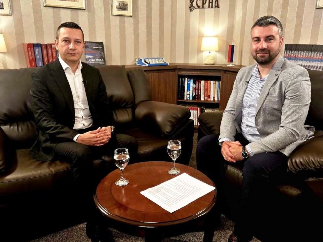 Гогановић: Дан војске обиљежен свечано, у БиХ политичка, а не безбједносна криза