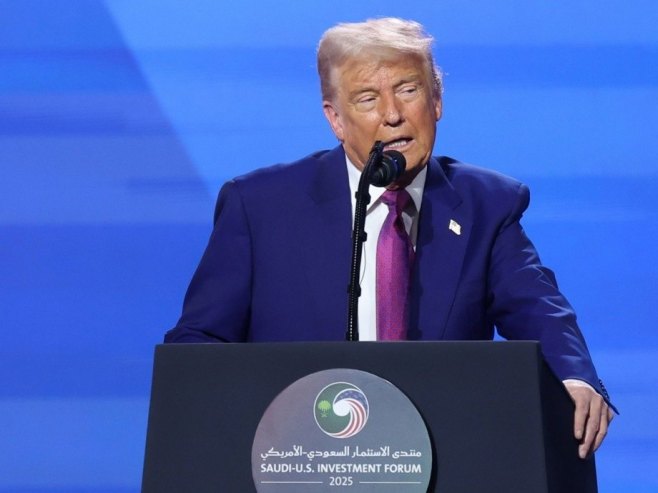 Трамп: У понедјељак разговарам с Путином