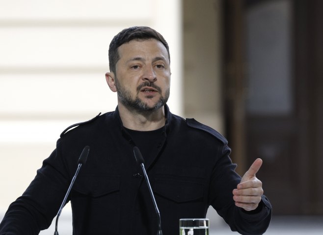 Зеленски: Разматра се састанак лидера Украјине, Русије, Европе и Америке