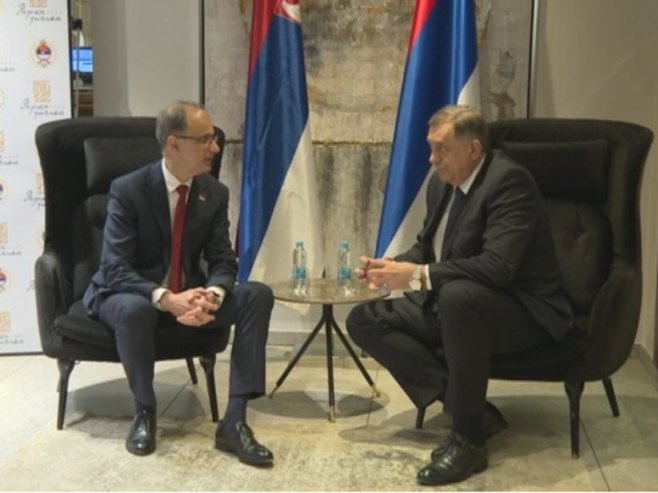 На Јахорини састанак предсједника Српске и премијера Србије