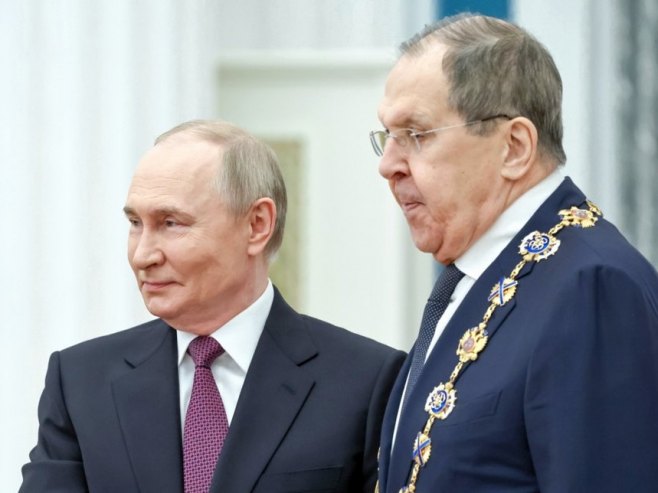 Владимир Путин и Сергеј Лавров (фото: EPA-EFE/ALEXANDER KAZAKOV) Владимир Путин и Сергеј Лавров (фото: EPA-EFE/ALEXANDER KAZAKOV) -