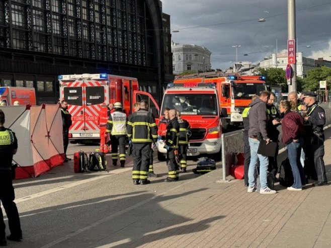 Хамбург: У нападу ножем повријеђено 17 људи