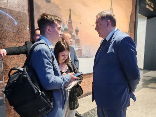 Dodik za ruske medije (Foto: RTRS)