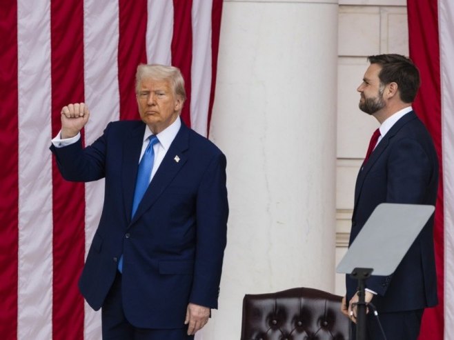 Погледајте шта је Трамп поручио Србији
