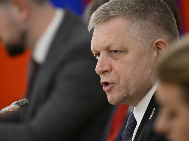Фицо: Да прећутимо да нам је Зеленски нанио штету 500 милиона евра?