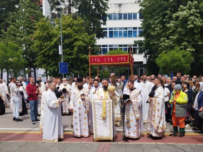 Бањалука, Источно Ново Сарајево, Невесиње и Београд обиљежили Спасовдан (ВИДЕО)