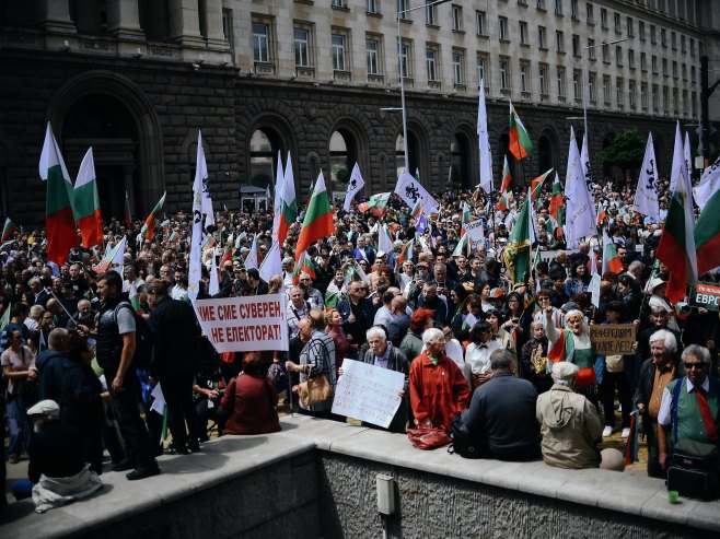 Бугари се противе усвајању евра