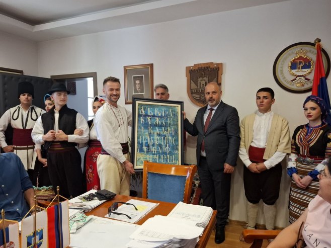 Вишеград - пријем код начелника Вишеград - пријем код начелника - Фото: СРНА