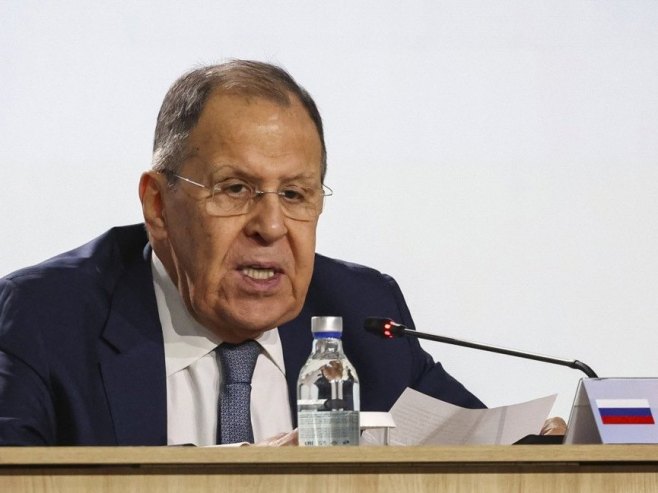 Лавров: Важна комуникација са украјинском страном у Турској