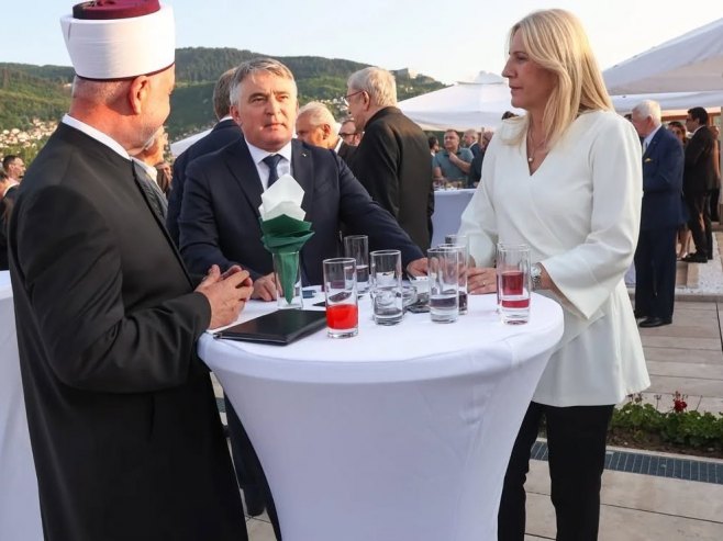 Цвијановићева на бајрамском пријему код реиса Кавазовића