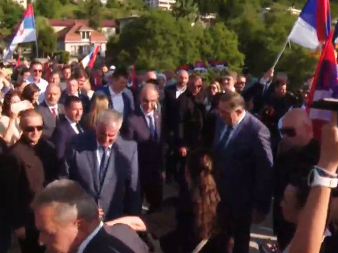 УЖИВО - "Сусрет на Дрини - мостови српског јединства"
