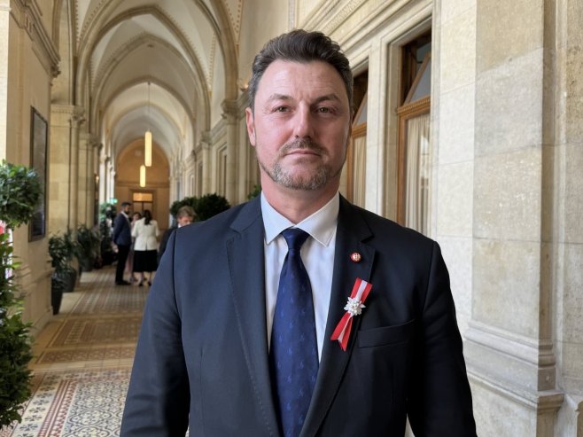 ФПО: Након укидања америчких санкција против Додика, мора и Аустрија да дјелује