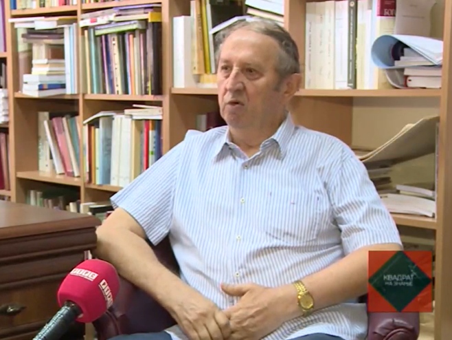 Танасић: Сви у Црној Гори говоре Његошевим - српским језиком