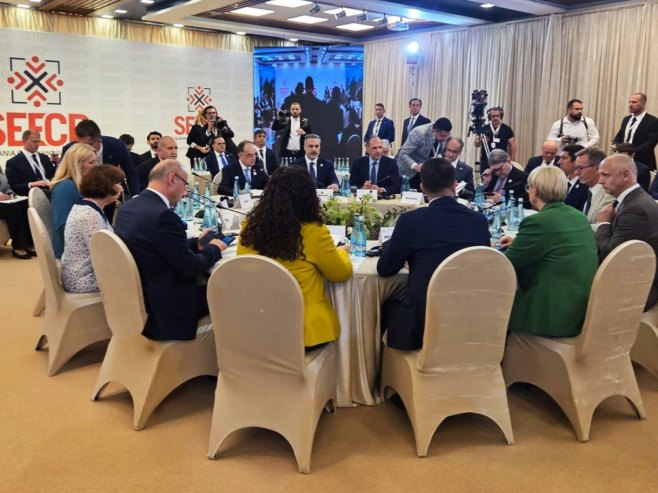 Мацут: Србија није гласала за Декларацију на Самиту СЕЕЦП у Тирани