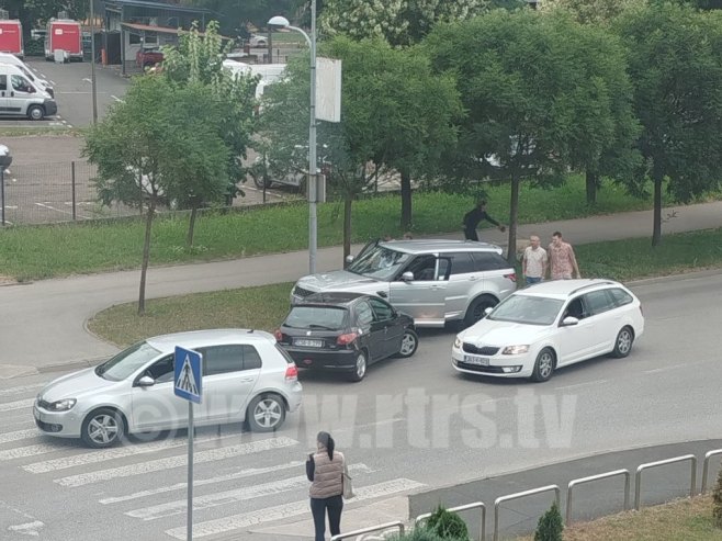 Бањалука: Саобраћајна незгода у улици Олимпијских побједника