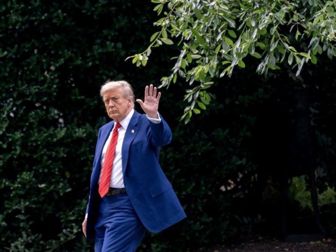Трамп сматра да заслужује Нобелову награду и због рјешавања конфликата између Београда и Приштине
