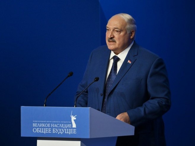 Лукашенко помиловао затворенике на Трампов захтјев