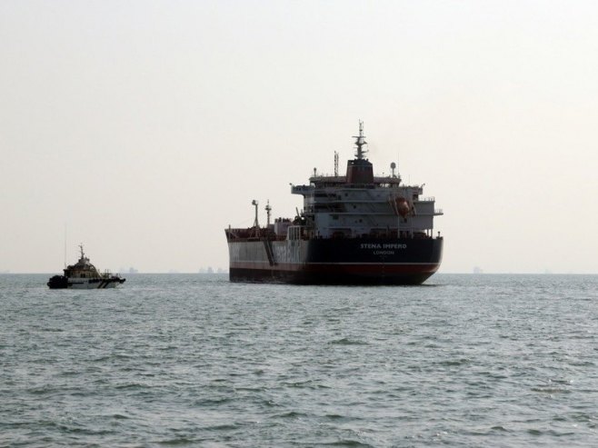 Техеран одлучује о затварању Ормуског мореуза