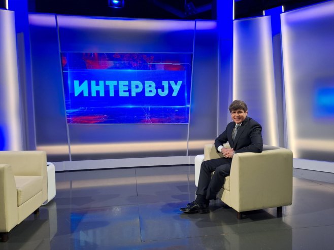 Од локалног политичара до савезника Доналда Трампа; Ко је Род Благојевић? (ВИДЕО)