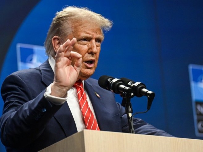 Трамп: Посљедњих недјеља радили смо и на рјешавању питања Београд-Приштина
