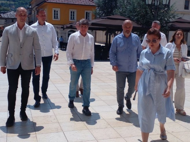 Благојевић у Вишеграду са Ђуревићем; Посјетио и Храм Светог цара Лазара (ФОТО)