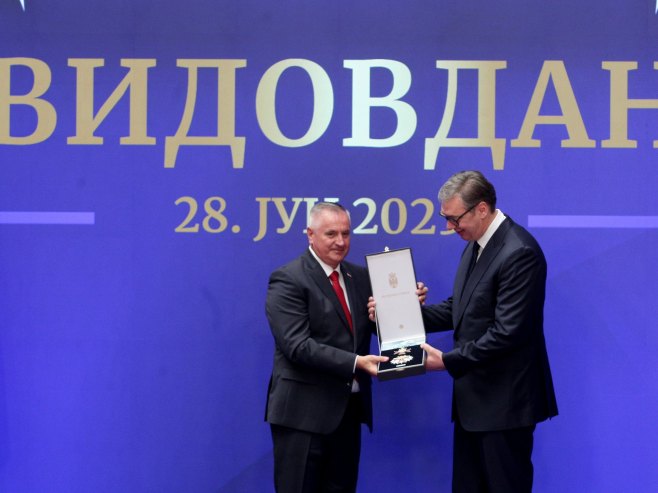 Вишковић: Одликовање матице посебна привилегија, али и обавеза