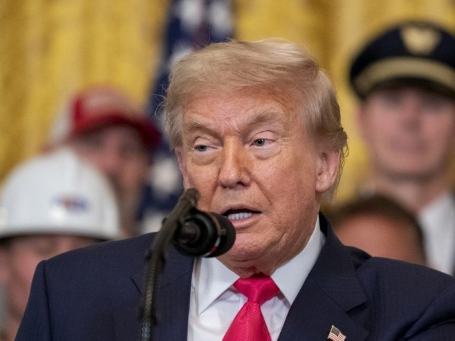 Трамп позвао Израел и Хамас да постигну споразум у Гази