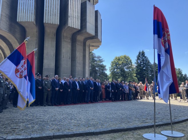 УЖИВО - Битка на Козари, симбол страдања и отпора српског народа  (ФОТО/ВИДЕО)