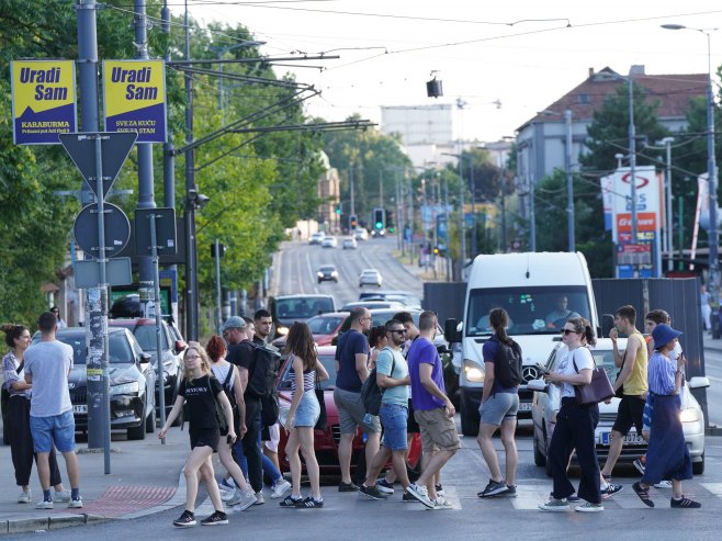 Блокаде на неколико локација у Београду, блокиран и мост "Дуга" у Новом Саду