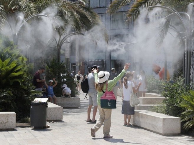 Foto: EPA/MANUEL BRUQUE