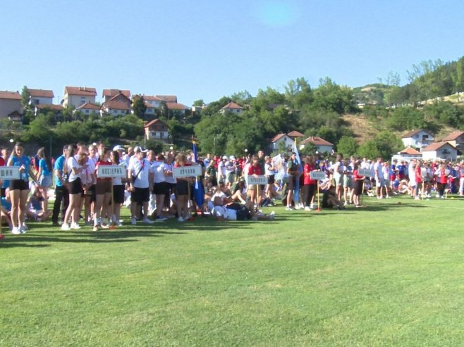 Otvorene 60. Međuopštinske omladinske sportske igre (Foto: RTRS)