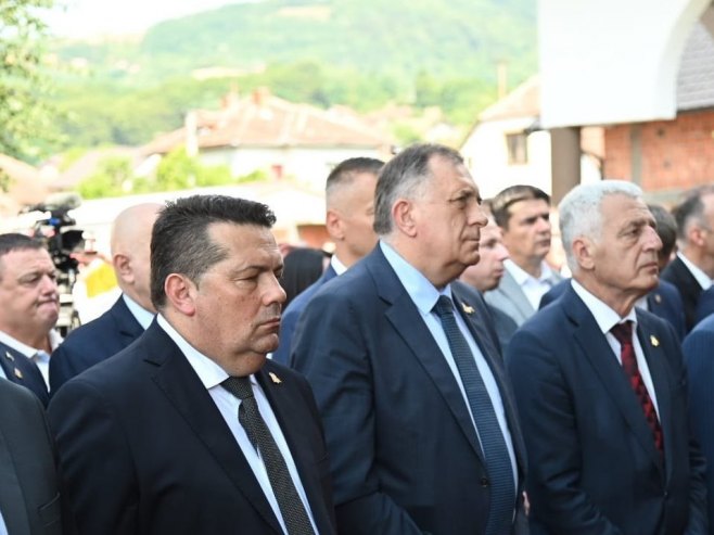 Додик: Сјећањем на настрадале у Подрињу и Бирчу нећемо дозволити да их још једном убију (ВИДЕО)