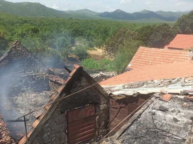 Požar (Foto: RTRS)