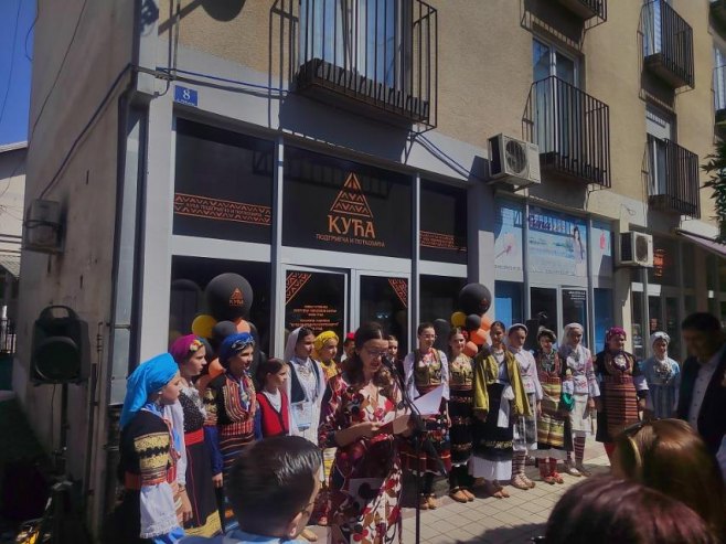 Нови Град: Отворена Кућа Подгрмеча и Поткозарја (ФОТО)
