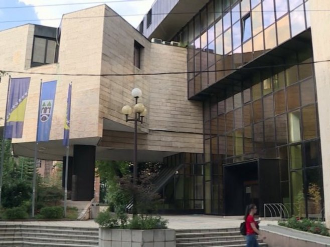 ФБиХ у све већој финасијској дубиози: На Лондонској берзи задужују се за 700 милиона марака