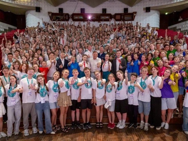 Дјеца из Српске у руском центру "Арљонок" (Фото: РТ Балкан) Дјеца из Српске у руском центру "Арљонок" (Фото: РТ Балкан) -