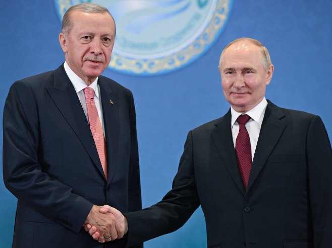 Разговарали Путин и Ердоган: Турска спремна да поново буде домаћин преговора у Истанбулу