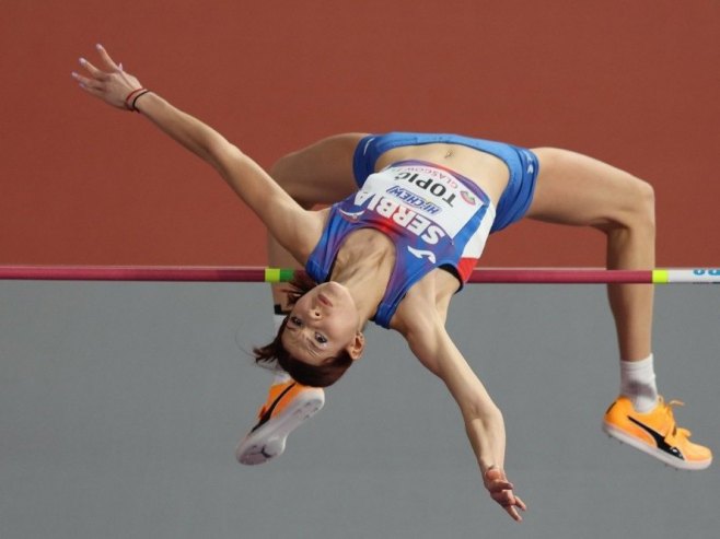 Ангелина Топић (фото: EPA/ROBERT PERRY) Ангелина Топић (фото: EPA/ROBERT PERRY) -