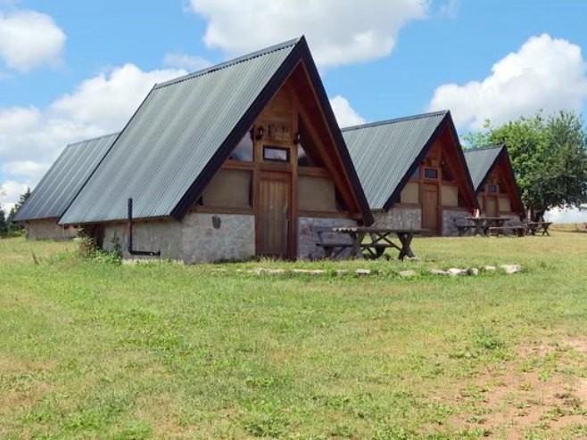Туристички потенцијал у срцу Романије: Хан Пијесак све посјећенији