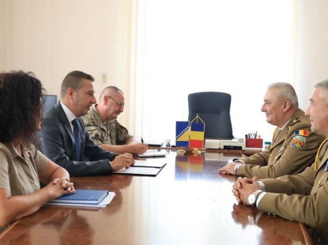 Гогановић са војним аташеима САД, Аустрије и Румуније: Прилика да се изнесу званични ставови Српске