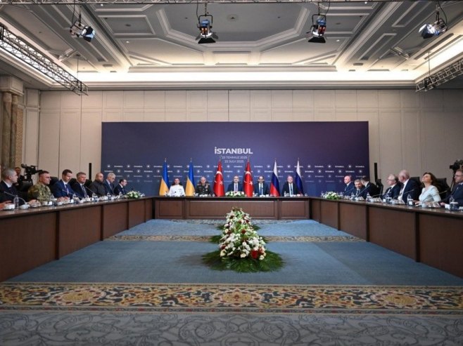 Преговори Русије и Украјине (фото: EPA/MUHAMMED KURTAR HANDOUT) Преговори Русије и Украјине (фото: EPA/MUHAMMED KURTAR HANDOUT) -