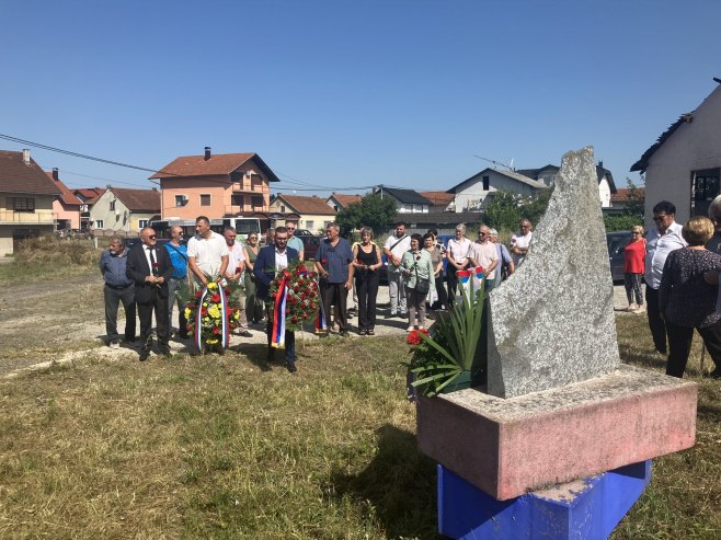 Приједор -Циглане парастос Приједор -Циглане парастос - Фото: РТРС