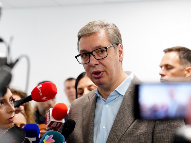 Вучић: Србија неће уводити санкције Русији, наставићемо са принципијелном политиком