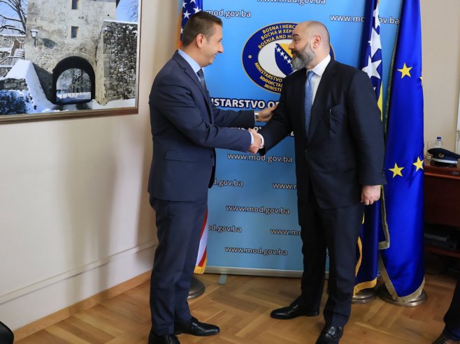 Гогановић са замјеником помоћника америчког државног секретара за Европу и НАТО