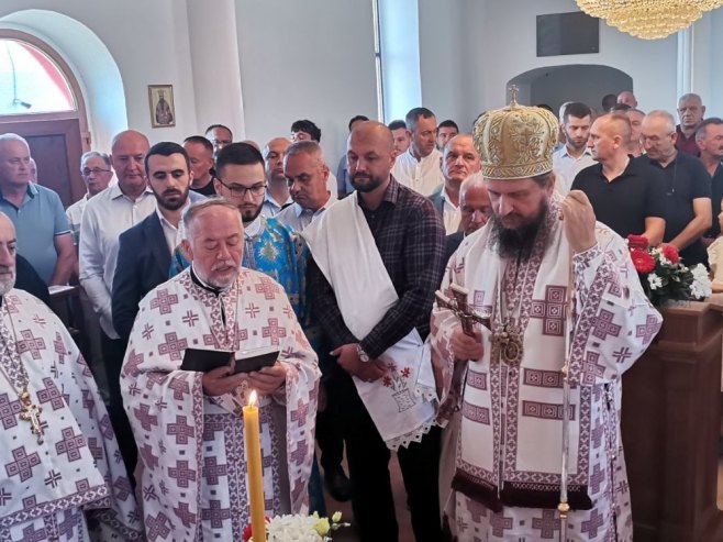 Литургија у храму Светог пророка Илије у Бравску Литургија у храму Светог пророка Илије у Бравску - Фото: РТРС