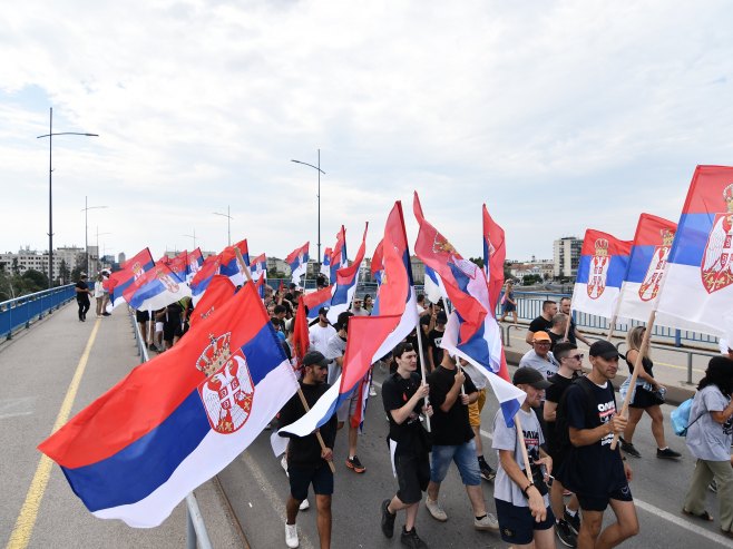 Дан сјећања на све страдале и прогнане у хрватској оружаној акцији "Олуја" (фото: TANJUG/ NENAD MIHAJLOVIĆ) - 