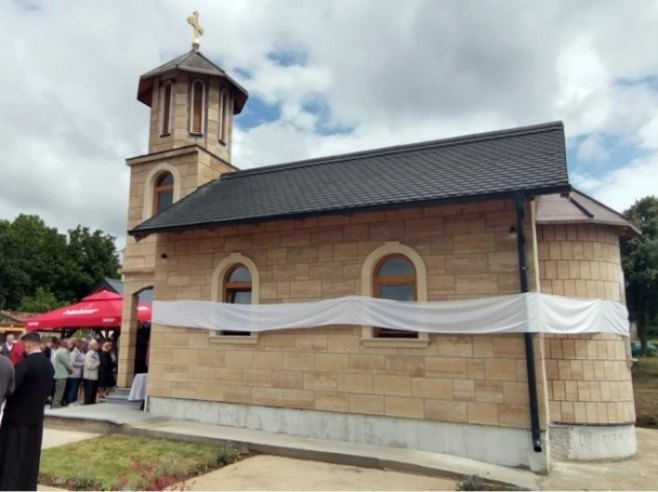 У Брестовцу освештан храм Светог Нектарија Егинског